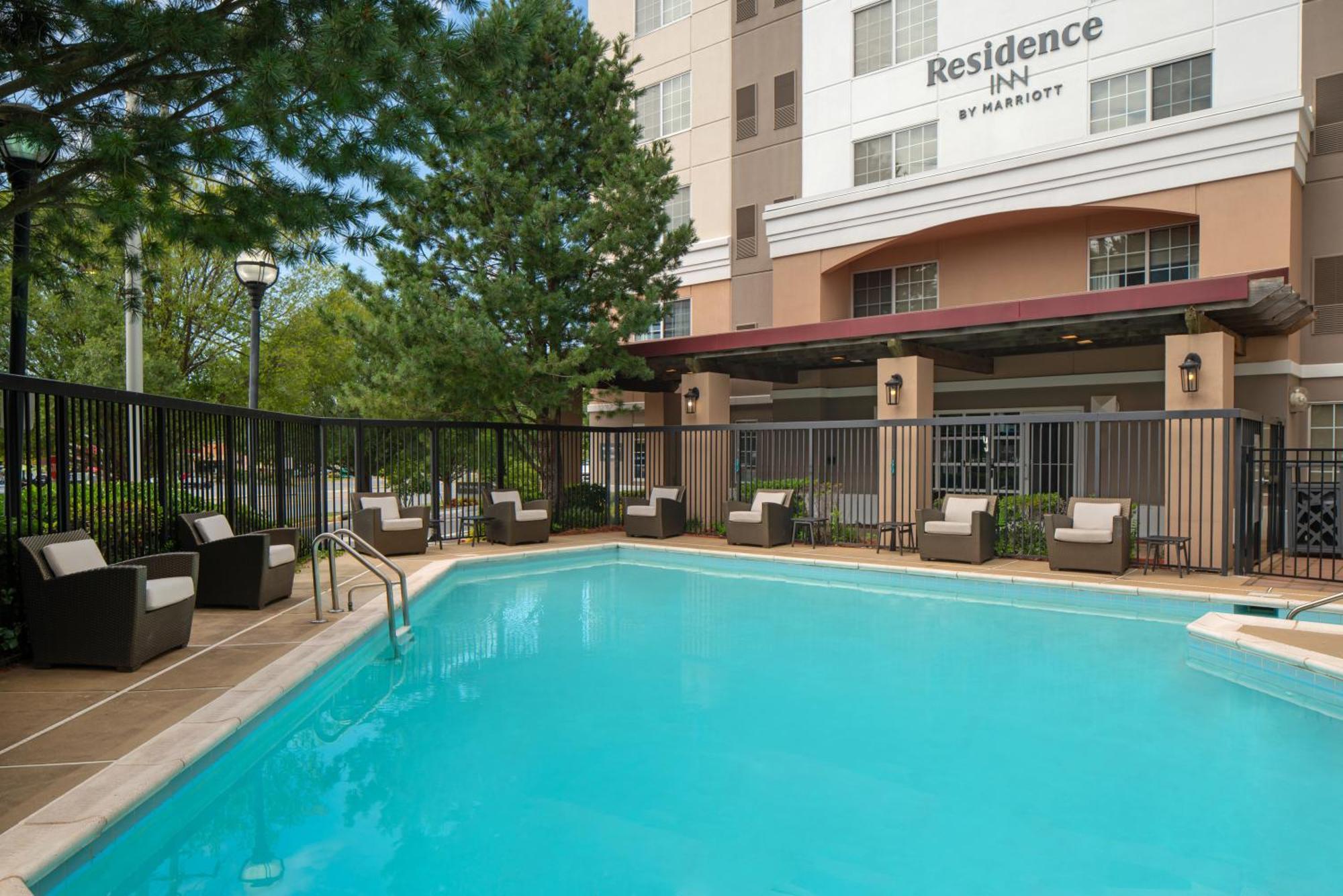 Residence Inn By Marriott Tysons Tysons Corner Exterior foto